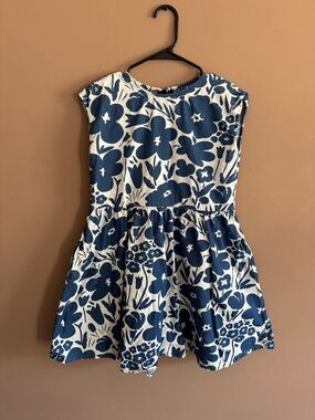 Girls Marimekko and Uniqlo Kids Blue and White Floral Cotton Dress
